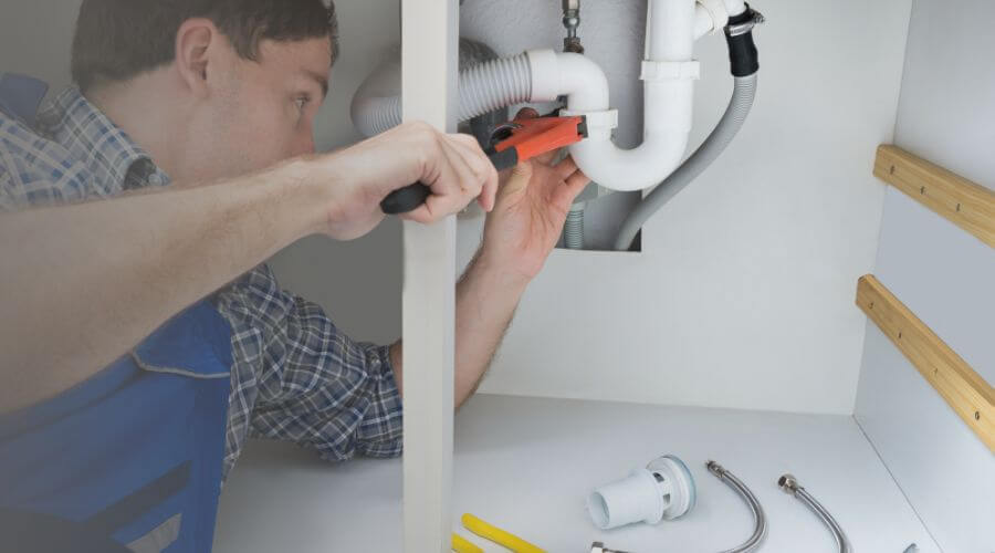 Expert burst pipe repair services in Hanalei, HI